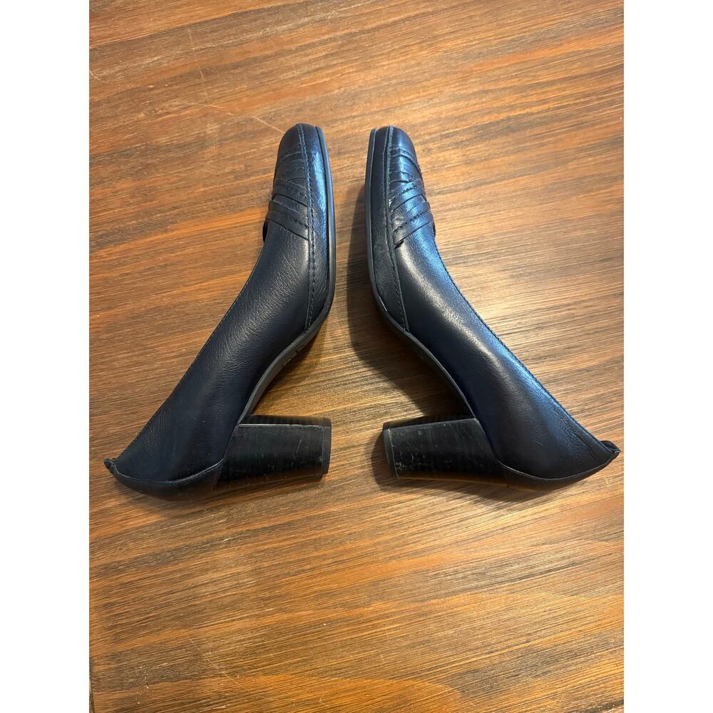 Clarks Artisan Women’s 9 Black Leather Active Air Block Heel Pumps Comfort Shoes - Picture 7 of 10